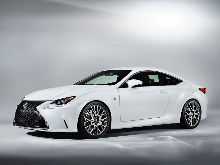  Lexus RC350 F-Sport 2014 года  (фото 19 из 32)
